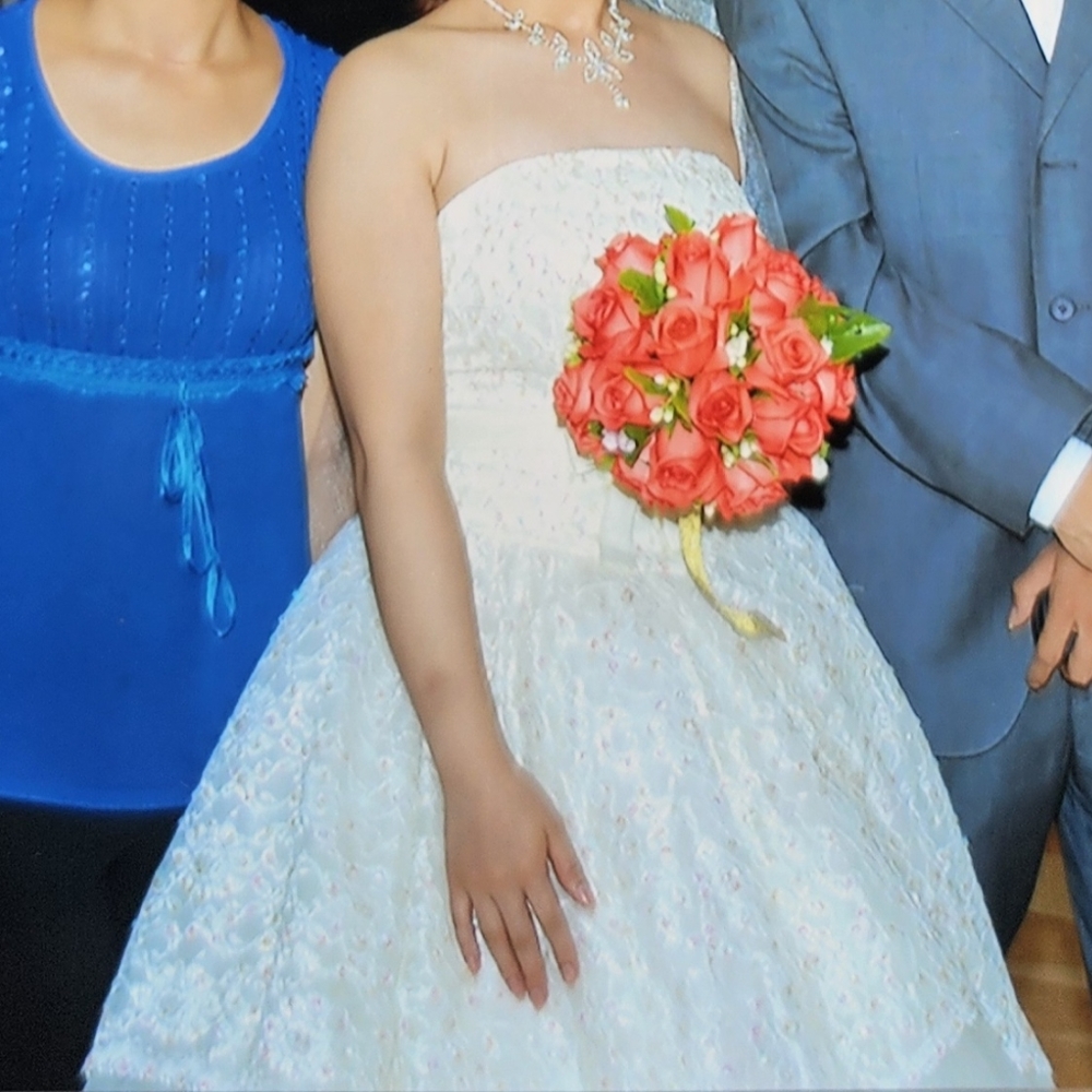 Wedding dress
